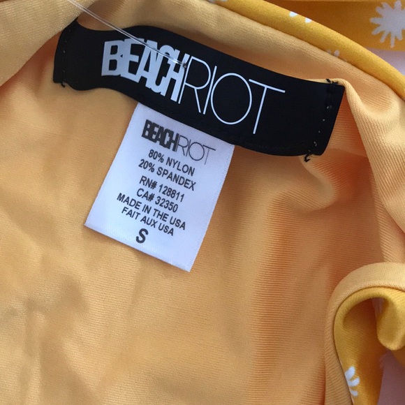 Beach Riot Swim Set - Picture 5 of 5